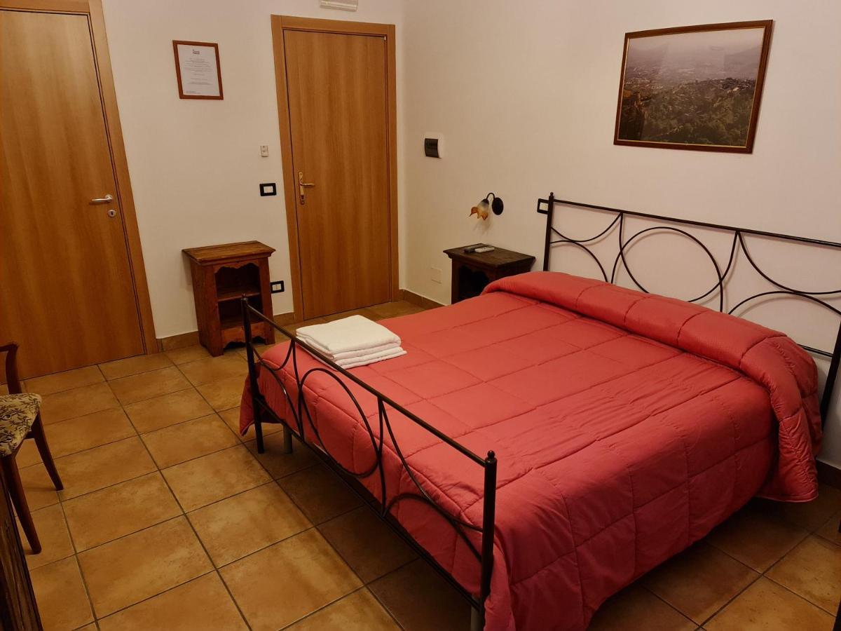Casale Rurale Bed and Breakfast San Marco Evangelista Buitenkant foto