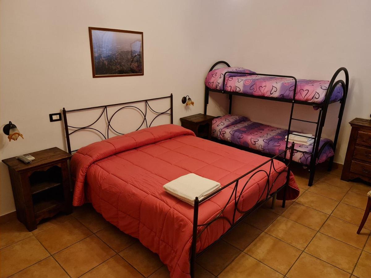 Casale Rurale Bed and Breakfast San Marco Evangelista Buitenkant foto